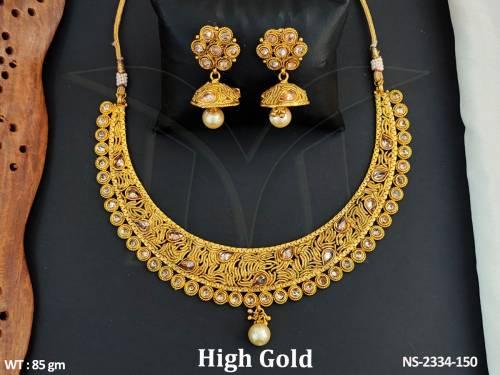 choti style stone antique necklace detail