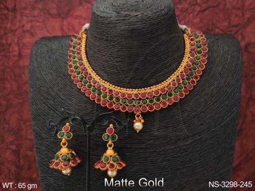 triple layer round stone necklace detail
