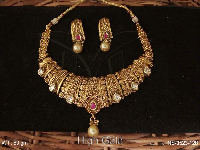 strong base style moti drop necklace detail