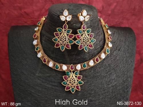 sunflower shape paan kemp necklace detail