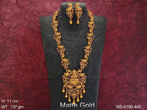 multi peacock style temple necklace detail