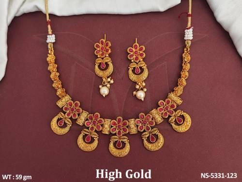 multi chand style flower antique necklace detail