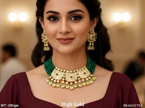 kundan mala type heave necklace
