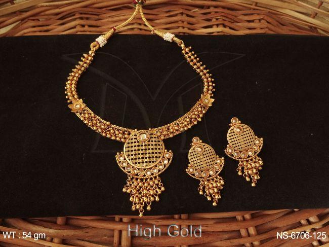 Delicate Gold Polish Necklace Set
