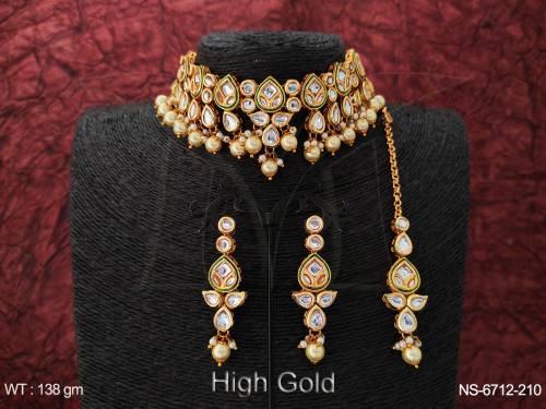 Kundan Paan Shaped Heavy Necklace Set