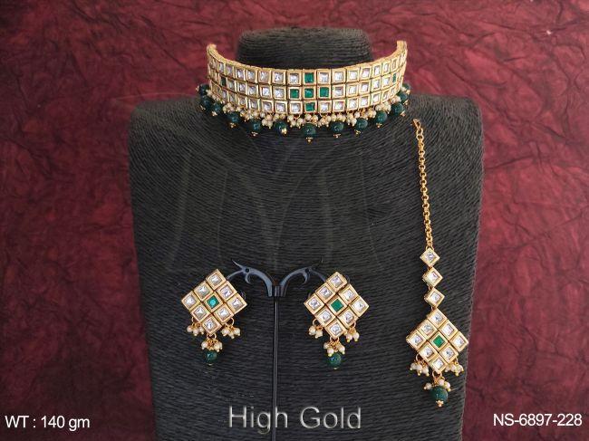 Clustered pearl chokar Kundan Haevy Desgner  Chokar Necklace Set
