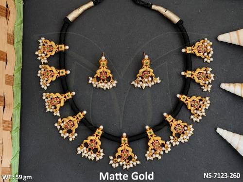 Designer Kemp Necklace with Matte Gold polish and Clustered Pearls
