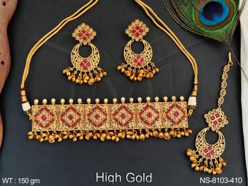Antique Full white stones Designer High Gold Polish Party wear Beautiful Choker Necklace Set with Maang Tikka — NS-8103-410
