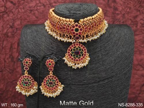 Beautiful Kemp Jewelry Full Stones Clustered Pearl Tassels Matte Gold Polish Fancy Designer Party wear Choker Necklace Set