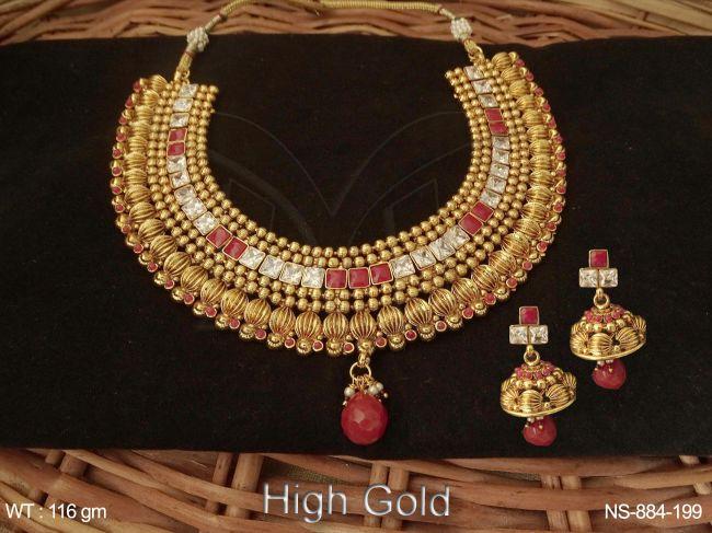 broad trinangle manekratna antique necklaces