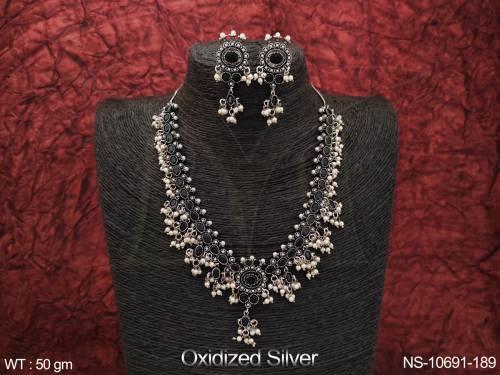 NS-10691-189-BLACK