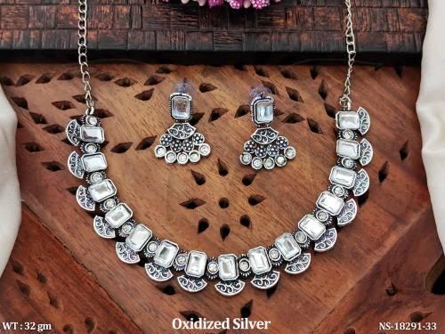 NS-18291-33-WHITE