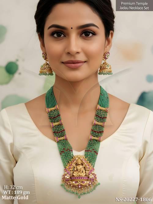 traditional-lakshmi-pendant-jadau-long-necklace