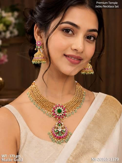 matte-gold-temple-floral-jadau-necklace-set-for-women