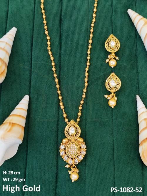 paan round pendant set detail