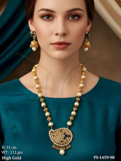 side bend paan designer pendant set detail