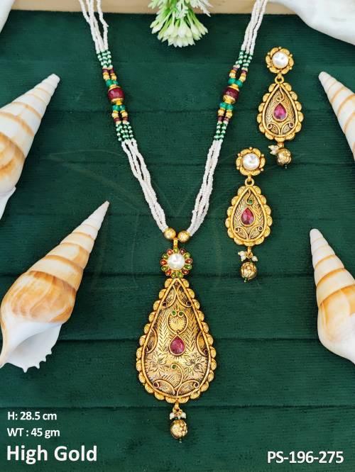 long paan shape designer pendant set detail