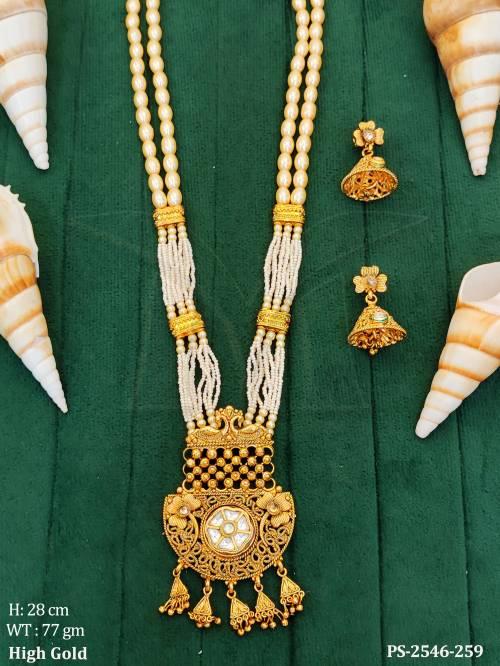 semicircle shaped antique designer pendant set