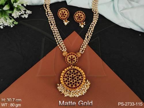 clustered-pearl-full-stones-beautiful-matte-gold-polish-kemp-pendant-set
