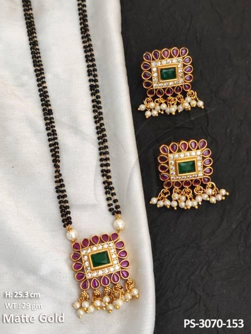fancy-design-matte-gold-polish-beautiful-kemp-design-long-pendant-set