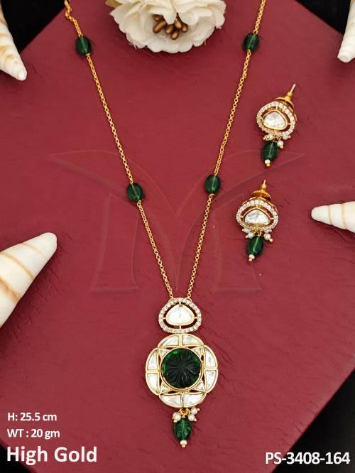 designer-kundan-stones-high-gold-polish-beautiful-party-wear-kundan-pendant-set