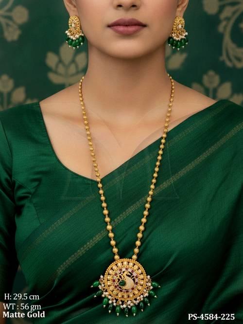 kemp-design-matte-gold-polish-party-wear-pendant-set-