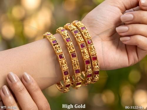 antique-temple-carving-designer-bangles-set