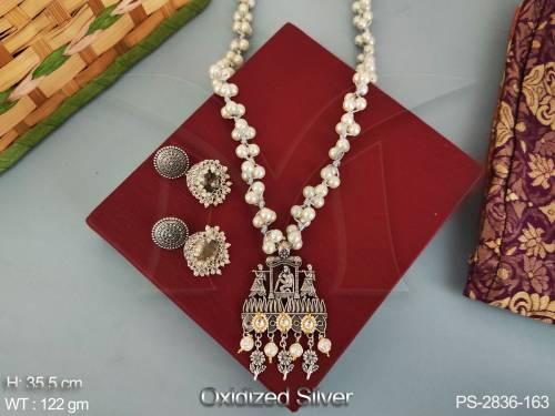 antique-oxidised-designer-fancy-style-oxidised-silver-long-temple-pendant-set