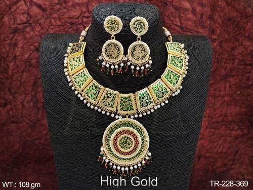 TR-228-369-GREEN RUBY