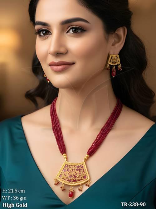 Traditional Thewa Art Necklace Set with Earrings