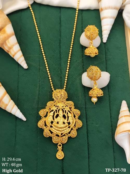 laxmi ji designed temple pendant detail