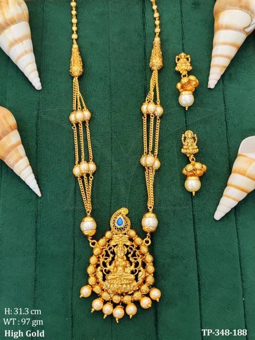 triple long moti beaded temple pendant detail