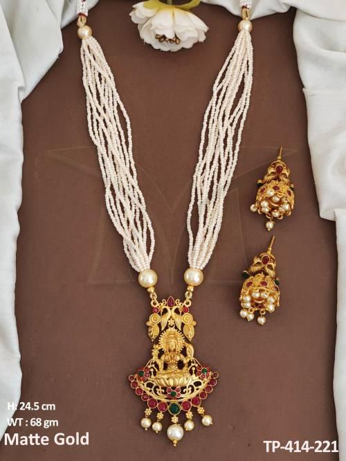 singhasan style laxmi ji temple pendant detail