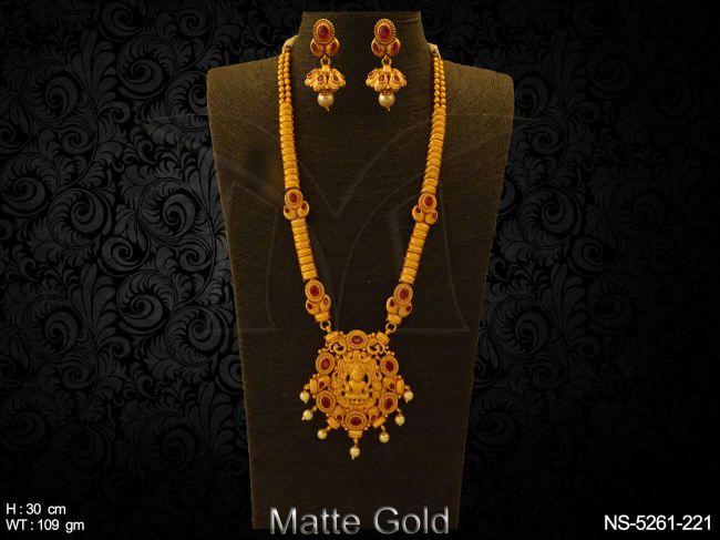 center godess laxmi long temple necklace detail