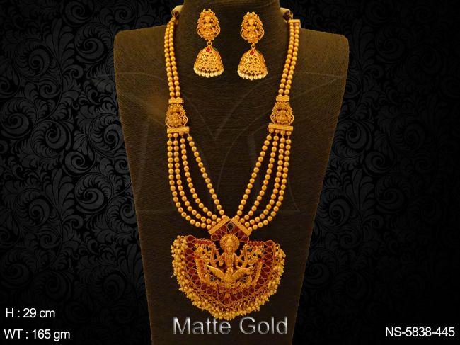 half paan back ground laxmi style neklace detail