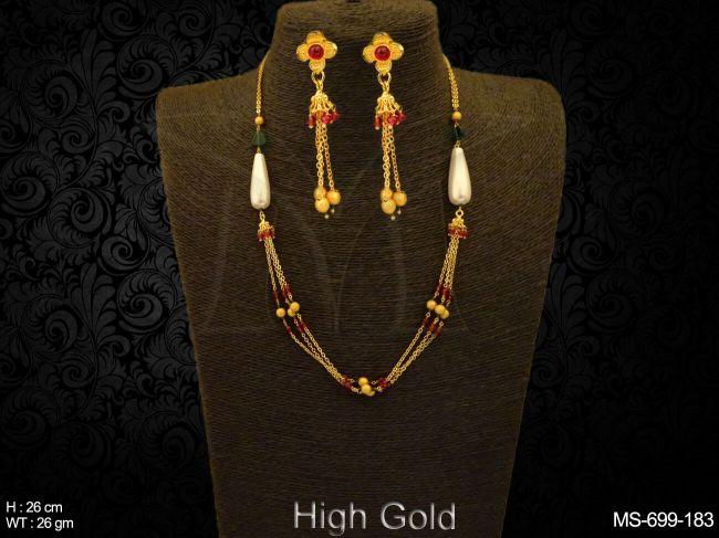 delicate style long mala set detail