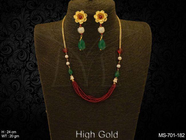 segment beaded delicate mala set detail