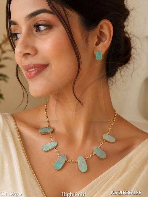 designer-natural-druzy-stone-necklace-set