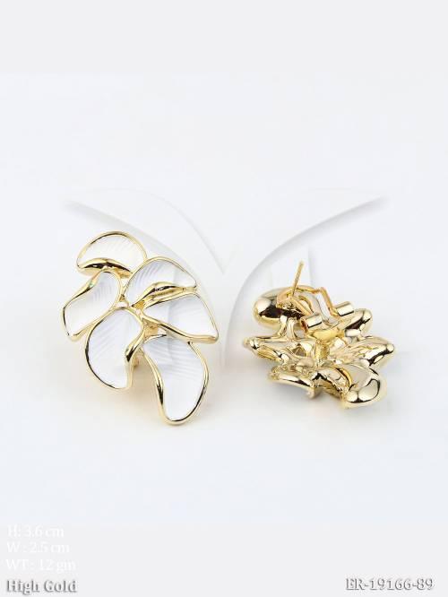 western-style-leaf-design-statement-earrings