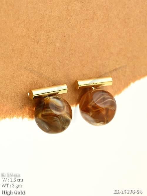 Stylish Round Acrylic Stud Earrings High Gold Resin Designer Earrings
