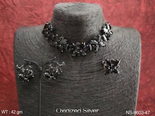 NS-9601-47-BLACK