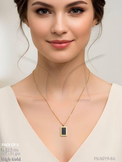 Trendy Rectangular Black Pendant Chain with Modern Luxury Appeal