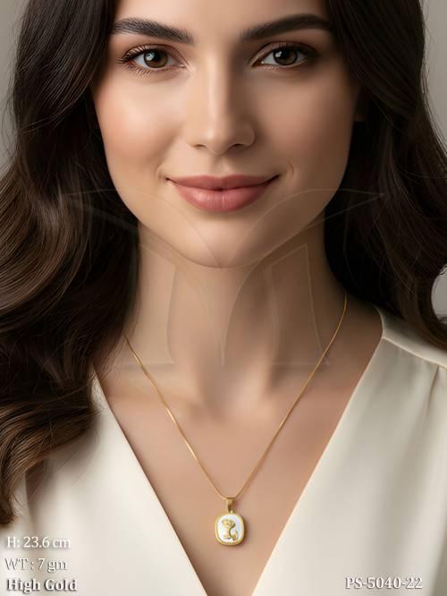 Elegant Rose Design Pendant for Women