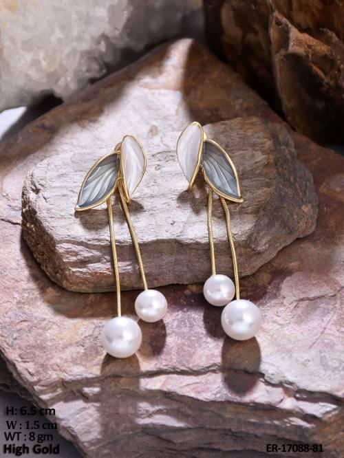 Trendy Western Leaf Drop Earrings with Pearls 