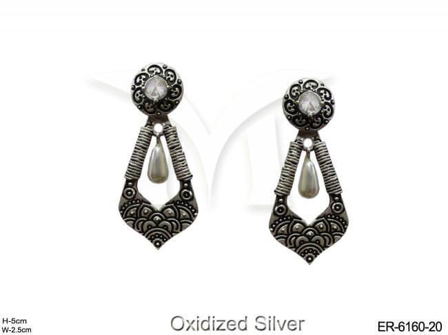 flower based style zinc earrings detail